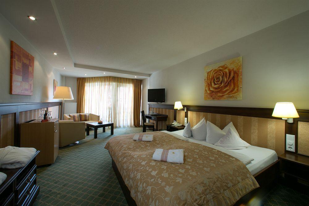 Hotel Hirsch Oberstaufen Kültér fotó